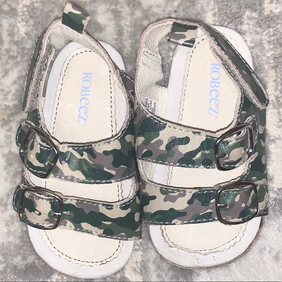 Camouflage Sandals - Picture 2 of 2